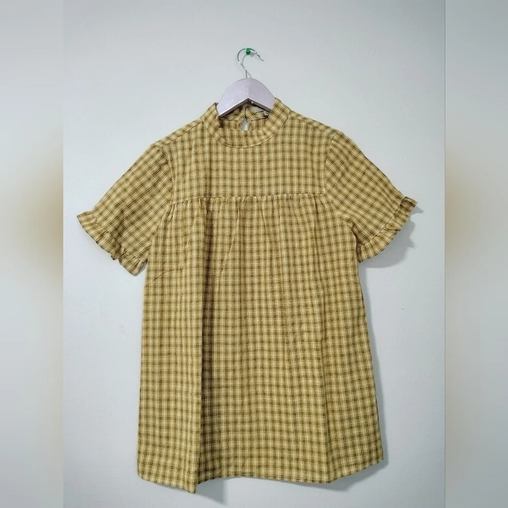 Polagram Sz Medium Yellow Plaid Top High Collar Short Sleeves Keyhole Back NWOT